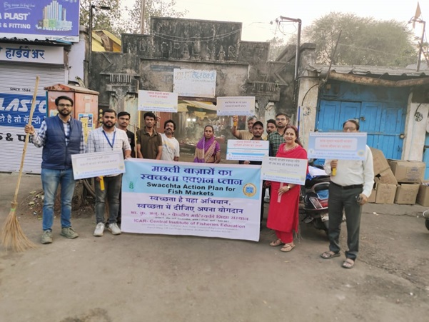 Swachhta Programme at Fish market in Nagpur--hi-en-19-2-2025.jpg